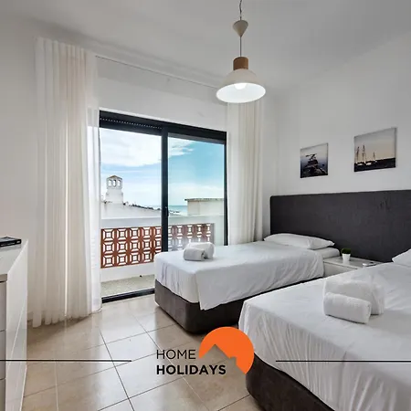 #211 Cerro Da Lagoa By Holidays Vakantiehuis