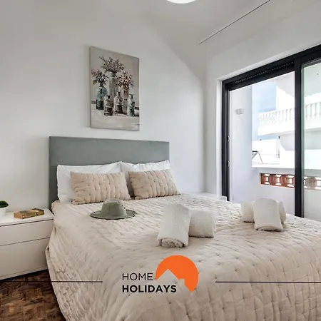 #211 Cerro Da Lagoa By Holidays Vakantiehuis *